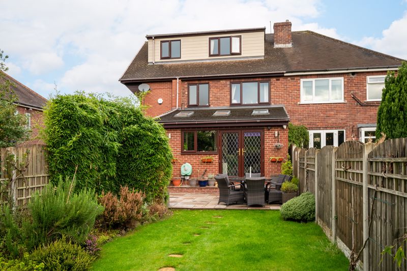 Meadow Head Drive Meadowhead